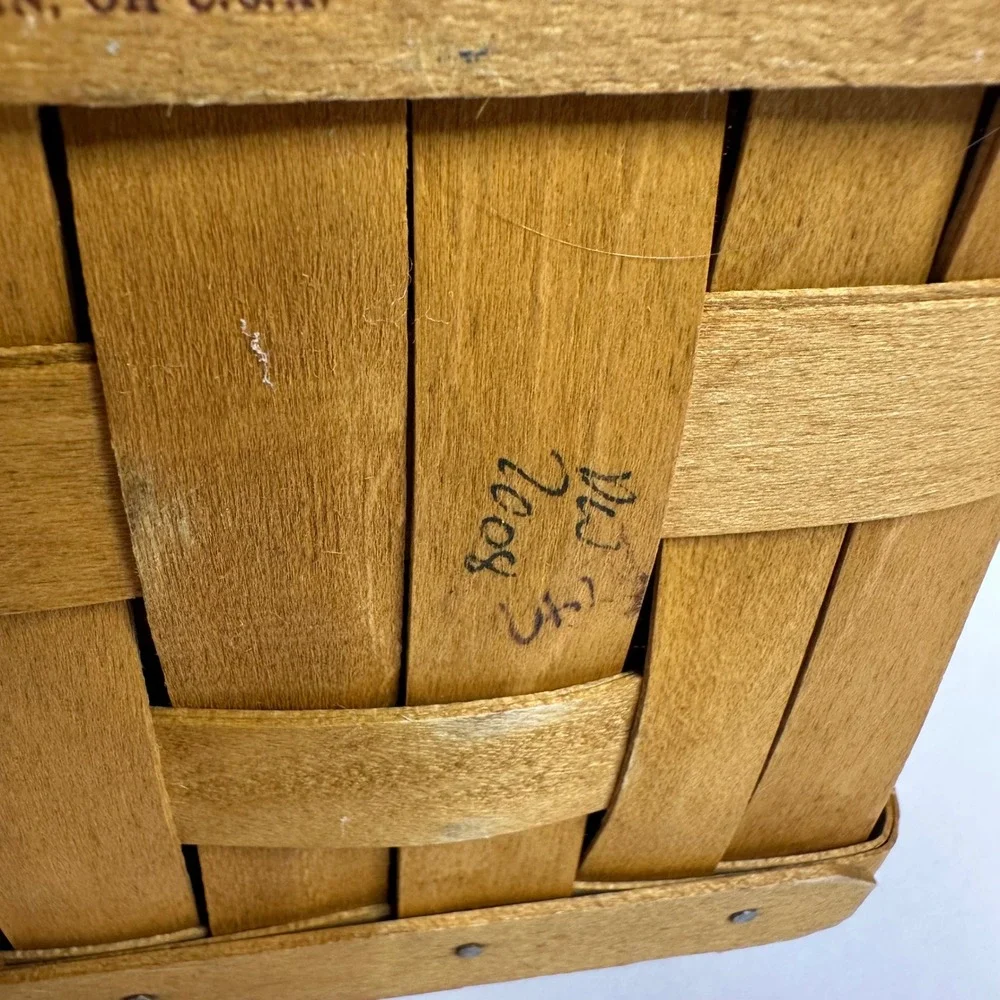 Longaberger 2008 TV Time Woven Wood Basket Red Fabric Liner Plastic Protector